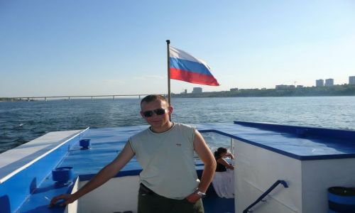 Zdjecie ROSJA / Wogograd / Statek na Wodze / Woga