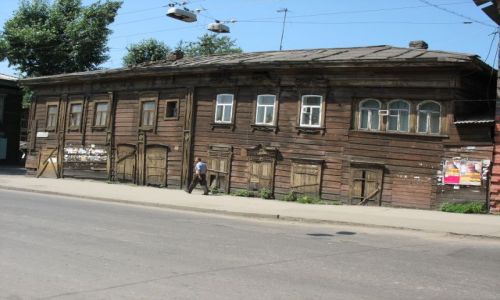 Zdjecie ROSJA / - / Irkuck / Typowa architektura Irkucka