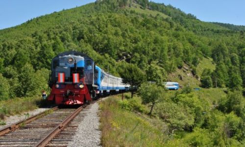 Zdjecie ROSJA / Syberia / gdzie nad Bajkaem / kolej Krugobajkalska