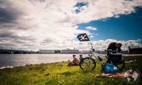 ROSJA / - / Sankt Petersburg / Nad Nev