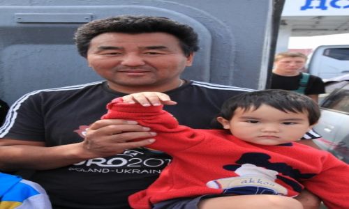 Zdjcie ROSJA / Jezioro Bajka / Prom na Olchon / Buriaci z polskim akcentem