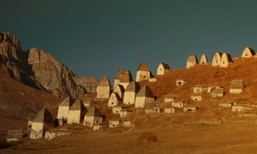 Zdjecie ROSJA / Osetia Pn. / Dargavs / Nekropolia Dargavs