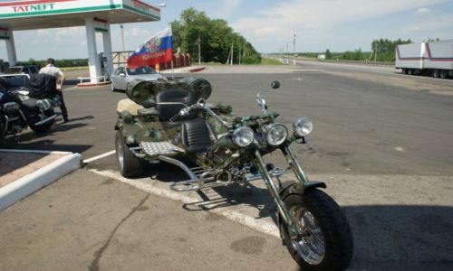 Zdjcie ROSJA / Okolice Moskwy / Okolice Moskwy / Maszyna  