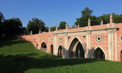 Zdjęcie ROSJA / Moskwa / Park Carycyno / Mostek