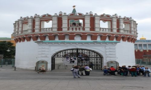 Zdjecie ROSJA / Moskwa / Kreml / Wejcie na Kreml