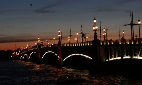 Zdjecie ROSJA / Sankt Petersburg / Sankt Petersburg / Backpacker