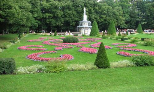 Zdjęcie ROSJA / Peterhof / brak / OGRODY