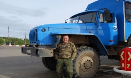 Zdjęcie ROSJA / Archangielsk / Vytegra / niezawodne środki transportu