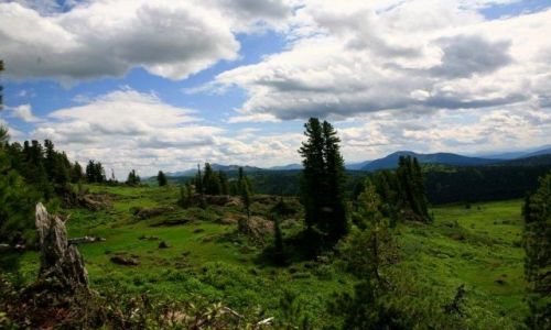 Zdjecie ROSJA / Syberia , Sajany Wschodnie / 250km od najbliższej wioski / w okół tylko góry