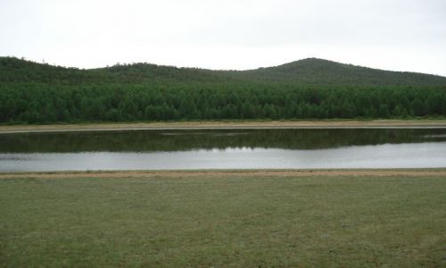 Zdjęcie ROSJA / Irkucka Oblast / Wyspa Olchon / Jezioro na wyspie