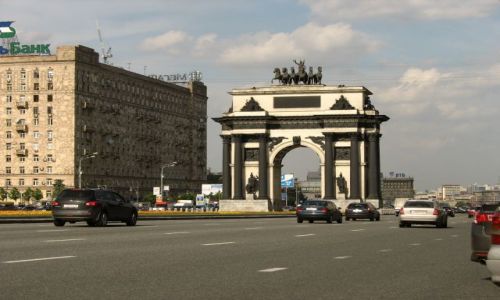 Zdjecie ROSJA / Moskwa / Moskwa / Łuk Triumfalny .... ale w Moskwie