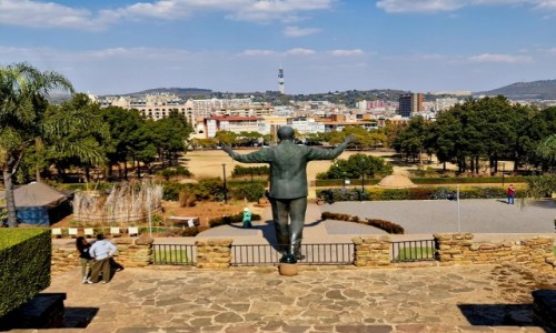 Zdjcie RPA / Pretoria / Pretoria / Pomnik N. Mandeli