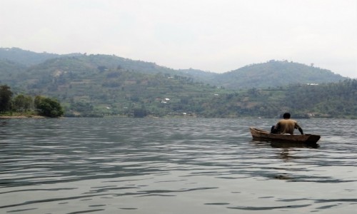 Zdjcie RUANDA / Jezioro Kivu / j.w. / Samotny rybak