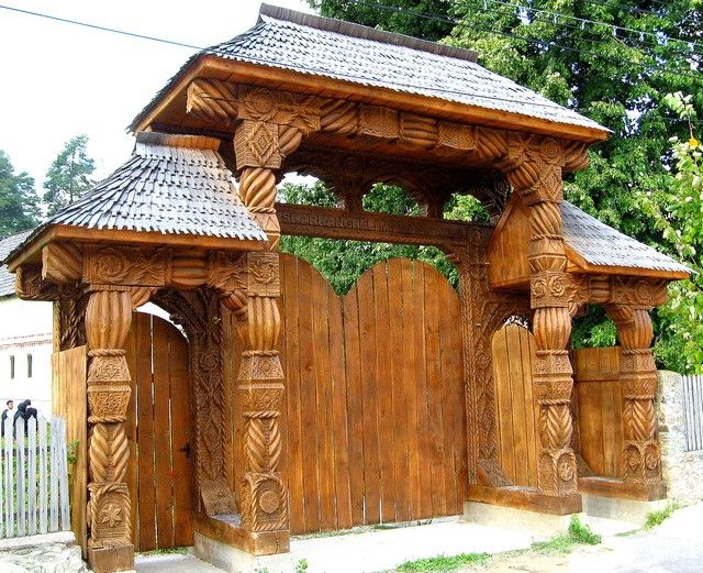 Zdjęcia: Horezu, Transylwania, brama, RUMUNIA Zdjęcia: Horezu, Transylwania, brama, RUMUNIA