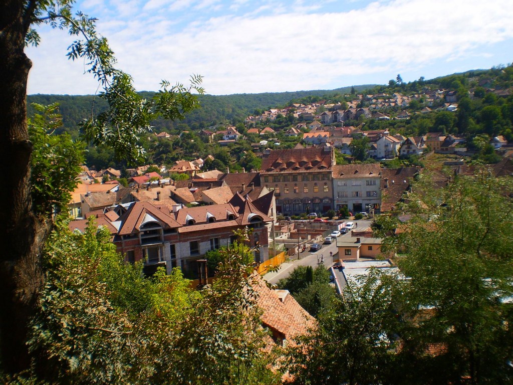 Zdjęcia: Sighisoara, Transylwania, krajobraz przed wzgórzem Starego Miasta, RUMUNIA Zdjęcia: Sighisoara, Transylwania, krajobraz przed wzgórzem Starego Miasta, RUMUNIA