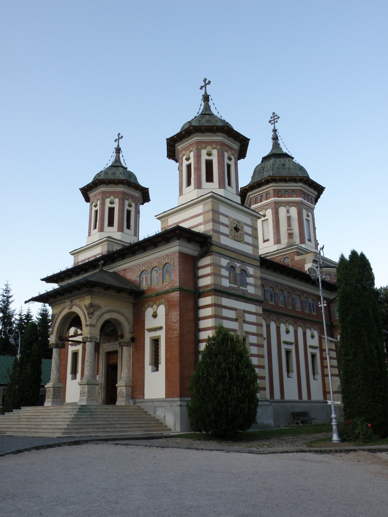 Zdjęcia: SINAIA , PRAHOVA , MONASTYR, RUMUNIA Zdjęcia: SINAIA , PRAHOVA , MONASTYR, RUMUNIA