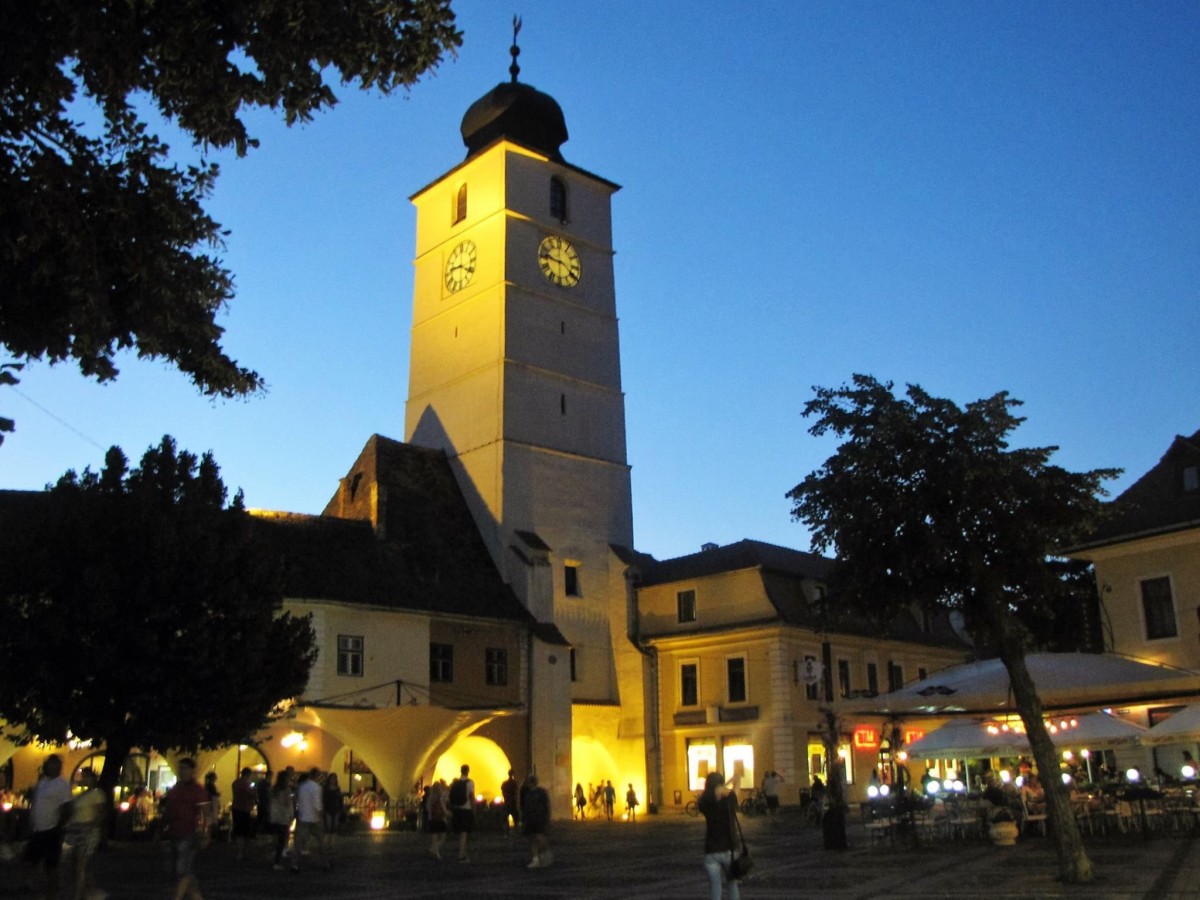 Zdjęcia: Sybin, Transylwania, Letni wieczór w Sibiu, RUMUNIA Zdjęcia: Sybin, Transylwania, Letni wieczór w Sibiu, RUMUNIA