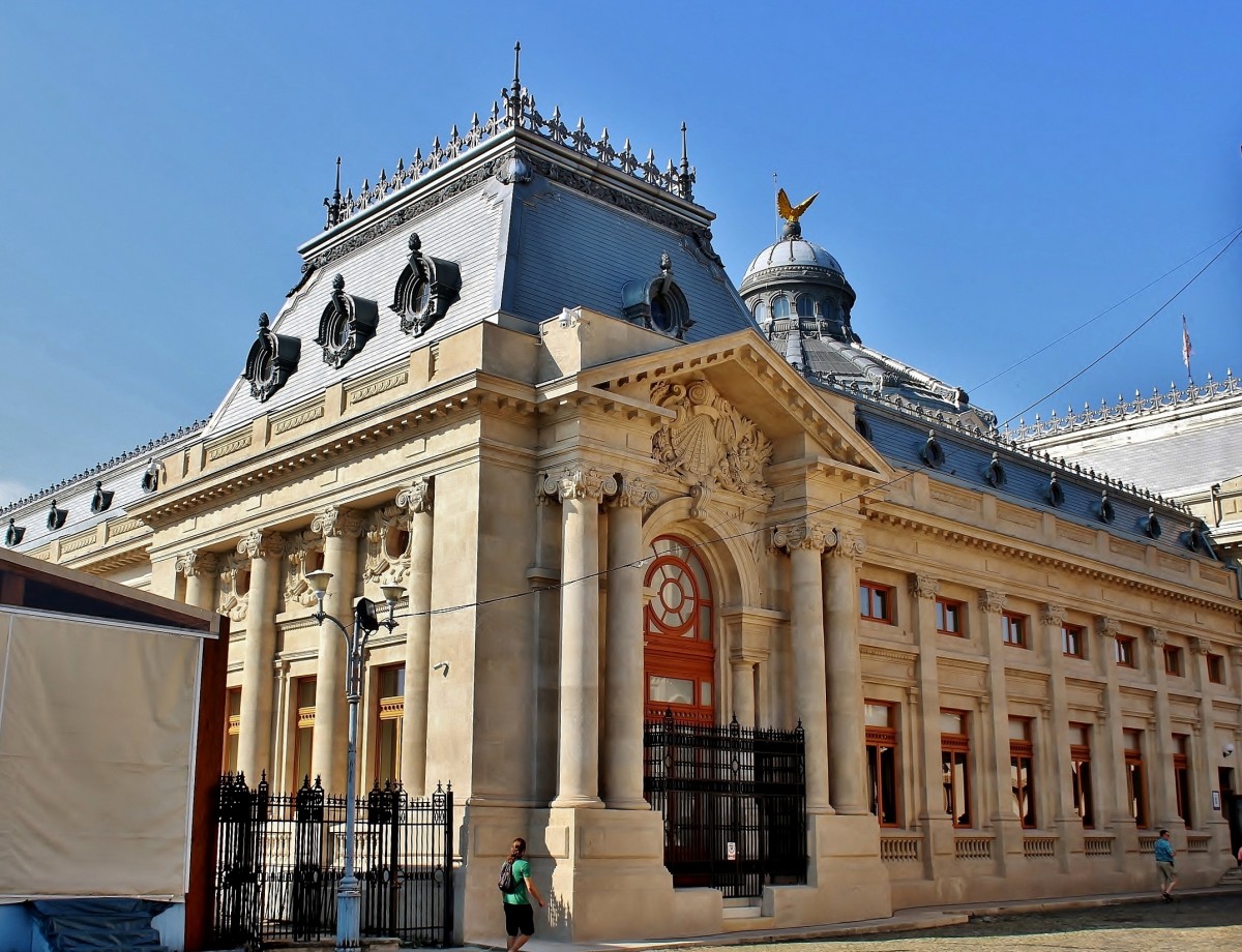 Zdjęcia: Bukareszt, Wołoszczyzna, Pałac Patriarchalny z 1907 roku, RUMUNIA Zdjęcia: Bukareszt, Wołoszczyzna, Pałac Patriarchalny z 1907 roku, RUMUNIA