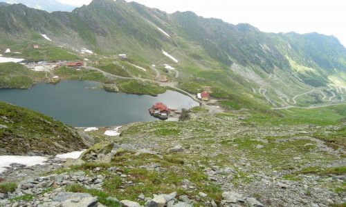 Zdjecie RUMUNIA / - / Gry Fogarskie / Cabana Balea ze szlaku na Saua Caprei