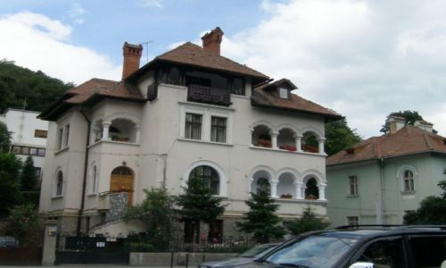 Zdjecie RUMUNIA / Transylwania / Braszow / Willa w stylu neorumuskim