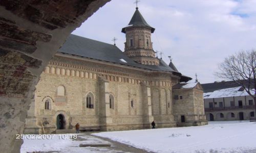 Zdjecie RUMUNIA / Mołdawia / Manastirea Neamt  / MANASTIREA NEAMT -KLASZTOR