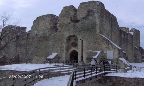 Zdjęcie RUMUNIA / Mołdawia / TARGU NEAMT- ZAMEK / CETATEA NEAMT- Twierdza Neamt
