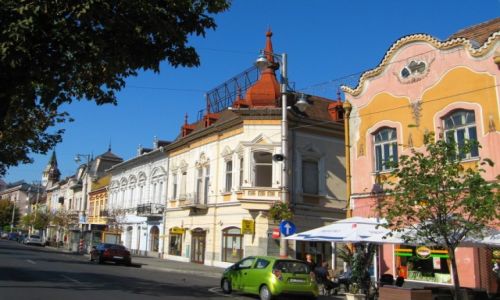 Zdjcie RUMUNIA / Transylwania / Targu Mures / Secesyjne kamieniczki