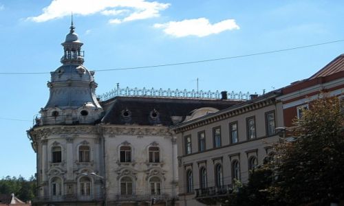 Zdjcie RUMUNIA / Transylwania / Cluj - Napoka / w centrum miasta...