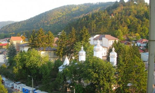 Zdjecie RUMUNIA / Modawia / Piatra Neamt / widok z balkonu