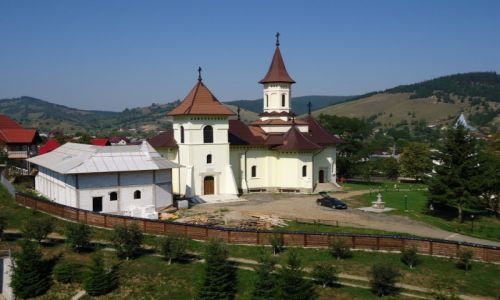 Zdjecie RUMUNIA / Bukowina /  Bukowina / cerkiew