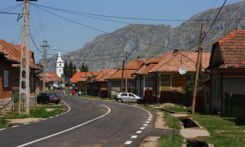 Zdjecie RUMUNIA / Transylwania / Okolice Rimetea / Prawie jak w Austrii...