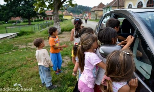 Zdjęcie RUMUNIA / Transylwania /  Iacobeni / Cygańska wioska