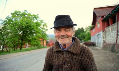 Zdjecie RUMUNIA / Maramures / Okolice Baia Mare / Dziadek