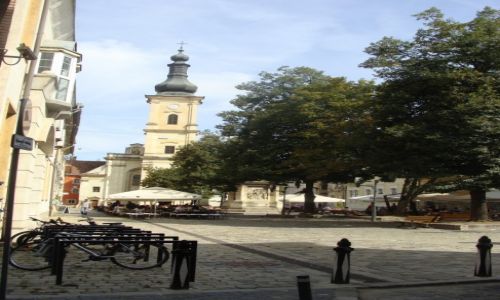 Zdjecie RUMUNIA / Transylwania / Klu-Napoka / Plac Muzealny