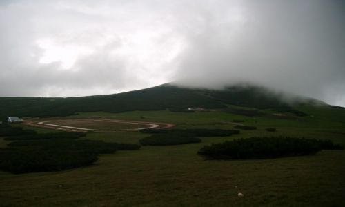 Zdjecie RUMUNIA / Bucegi / okolice Piatra Arsa / Gory Bucegi, stadion