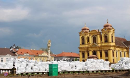 Zdjęcie RUMUNIA / Temesz / Timisoara / unirii square in progress