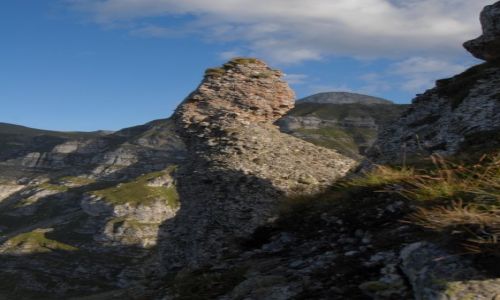Zdjcie RUMUNIA / Pasmo Bucegi / Widok na szczyt Scara / Bucegi