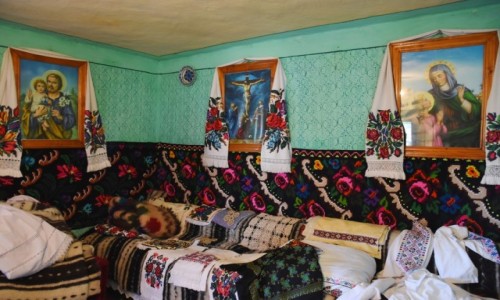 Zdjecie RUMUNIA / Maramuresz / Ieud / W domu
