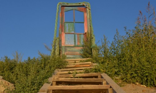 Zdjecie RUMUNIA / nad Morzem Czarnym / Tu przy granicy z Bugari / Stairway (and door) To Heaven