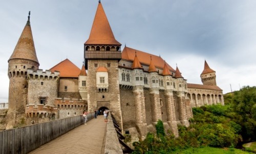 Zdjecie RUMUNIA / Siedmiogrd / Hunedoara / Zamek w Hunedoarze - najpikniejszy grd Rumunii