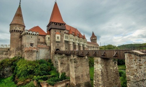Zdjecie RUMUNIA / Transylwania / Hunedoara / Zamek w Hunedoarze