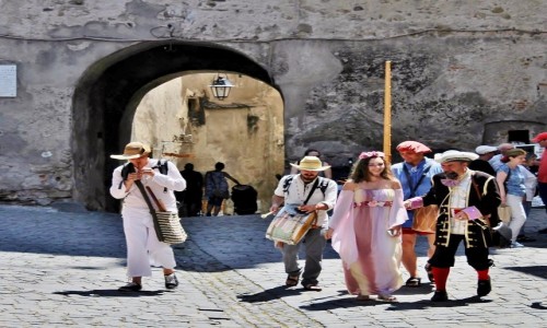 Zdjecie RUMUNIA / Siedmiogrd /  Sighișoara  / Rusza wesoy orszak