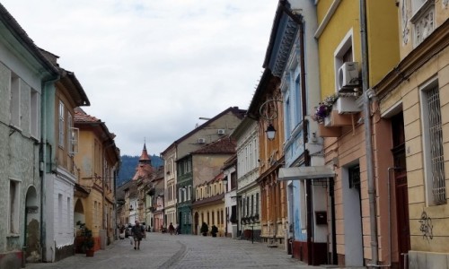 Zdjcie RUMUNIA / Transylwania / Uliczki starego Brasowa / Rumuskie miasteczka: Brasov