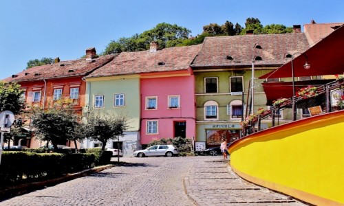 Zdjcie RUMUNIA / Siedmiogrd / Shigishoara / Kolorowe kamieniczki