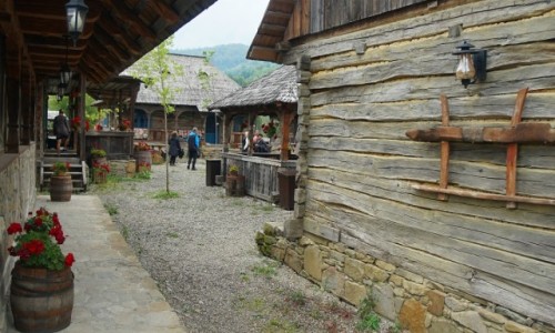 Zdjcie RUMUNIA / Maramuresz / Viseu de Sus / Jak za dawnych lat