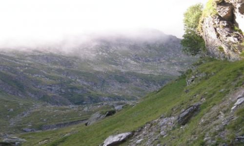 Zdjęcie RUMUNIA / fagarskie góry / romania / chmury i mgiełki