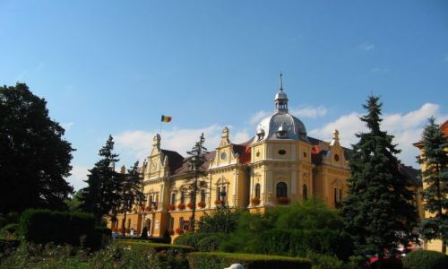 Zdjęcie RUMUNIA / Transylwania /  Brasov / Budynek poczty