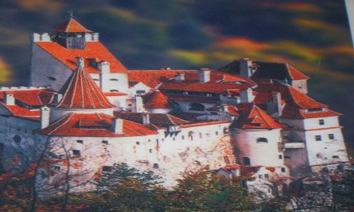 Zdjcie RUMUNIA / Transylwania /  Bran / Zamek Bran [na ilustracji] - ekspozycja muzeum