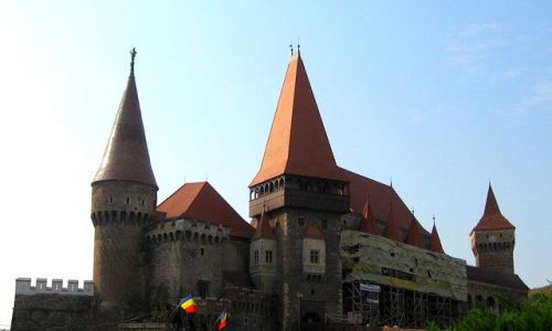 Zdjęcie RUMUNIA / Transylwania / Hunedoara  - Zamek / Zamrk w remoncie