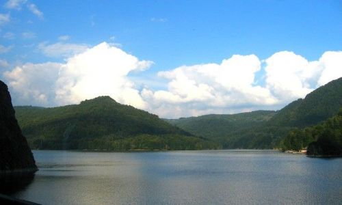 Zdjęcie RUMUNIA / Siedmiogród / Jezioro Vidraru / piękno jeziora